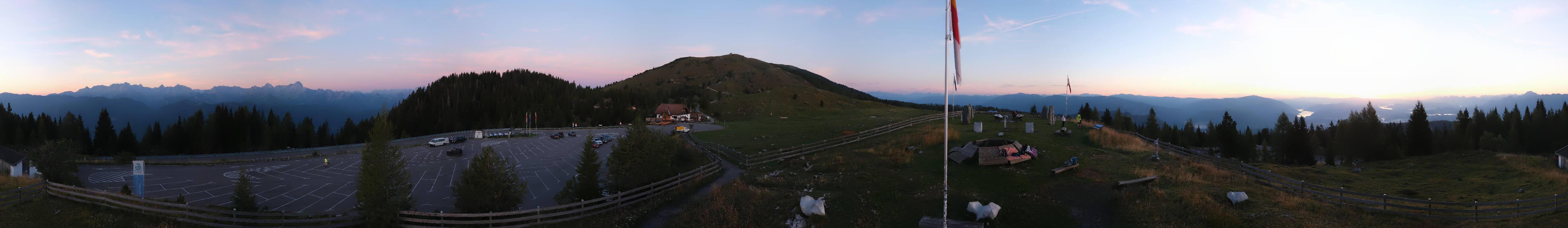 Archiv Foto Webcam Villacher Alpenstraße - Aussichtspunkt Rosstratten