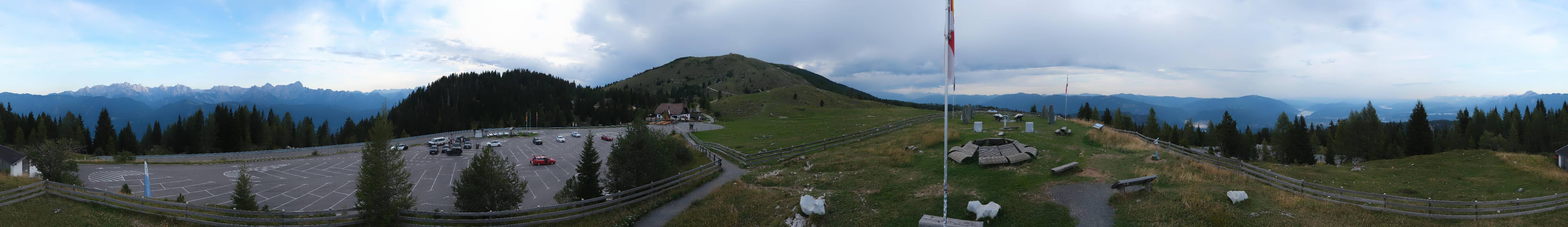 Archiv Foto Webcam Villacher Alpenstraße - Aussichtspunkt Rosstratten