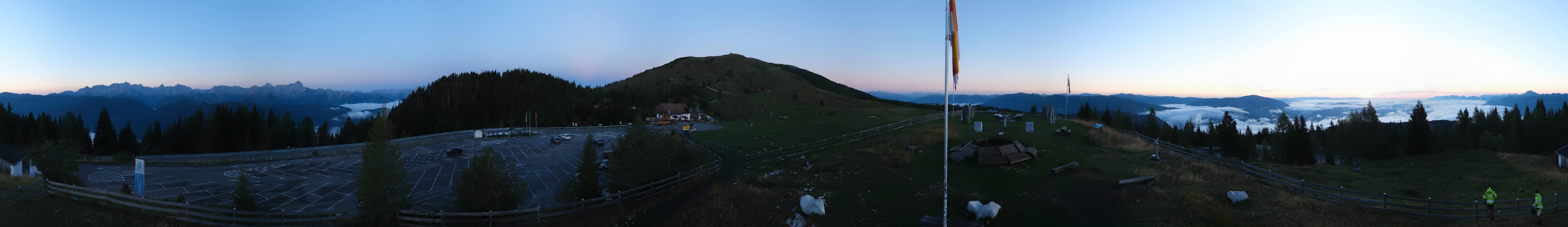 Archiv Foto Webcam Villacher Alpenstraße - Aussichtspunkt Rosstratten