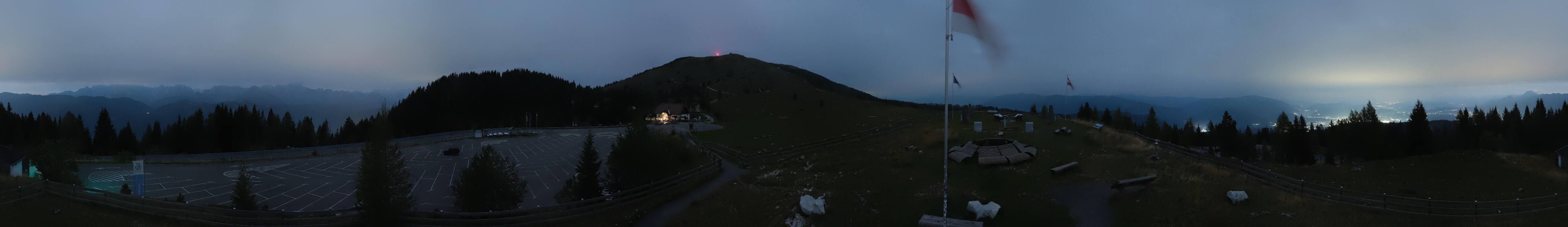 Archiv Foto Webcam Villacher Alpenstraße - Aussichtspunkt Rosstratten