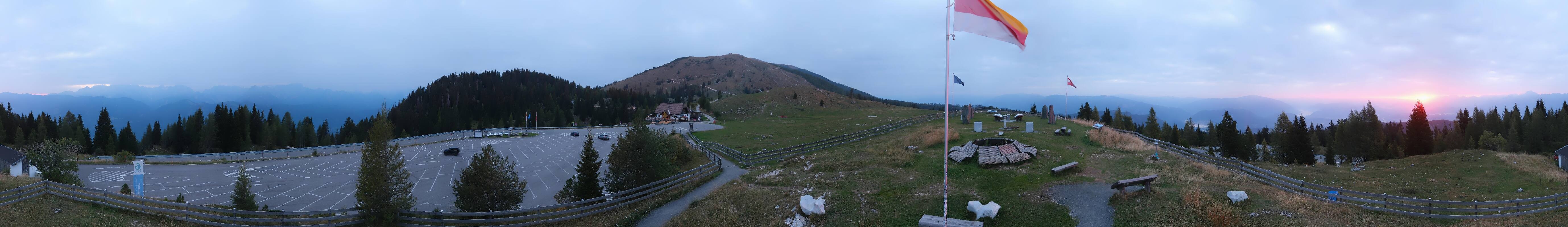 Archiv Foto Webcam Villacher Alpenstraße - Aussichtspunkt Rosstratten