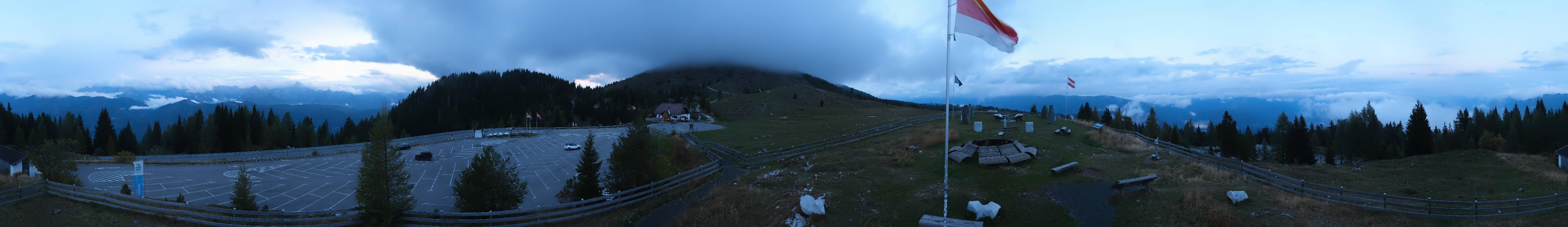 Archived image Webcam Villach Alpine Road - Viewpoint Rosstratten