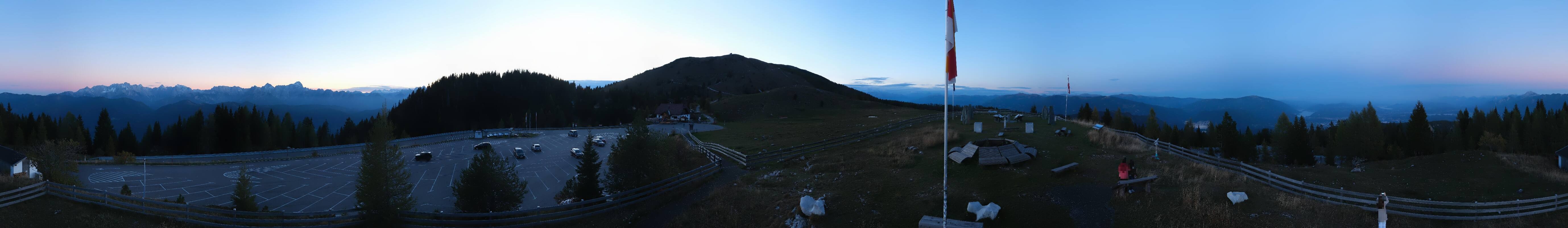 Archived image Webcam Villach Alpine Road - Viewpoint Rosstratten