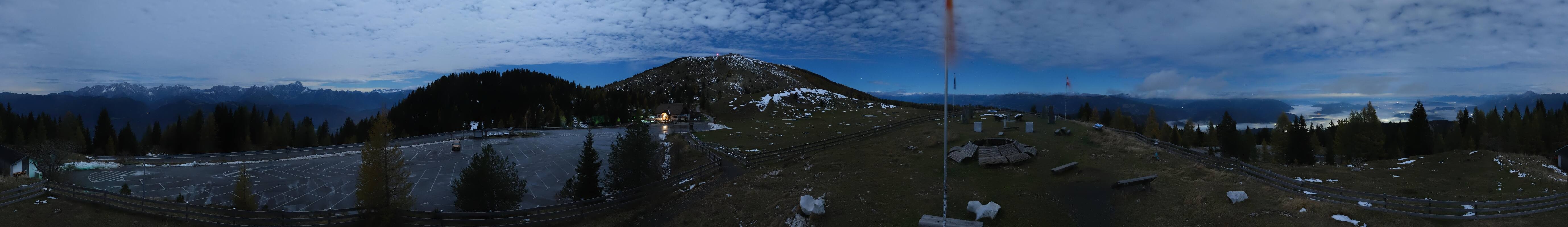 Archiv Foto Webcam Villacher Alpenstraße - Aussichtspunkt Rosstratten