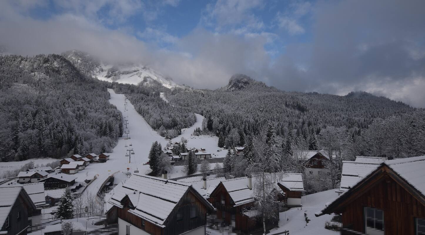 Archived image Webcam Loser Altaussee - Chairlift Sandling-Jet