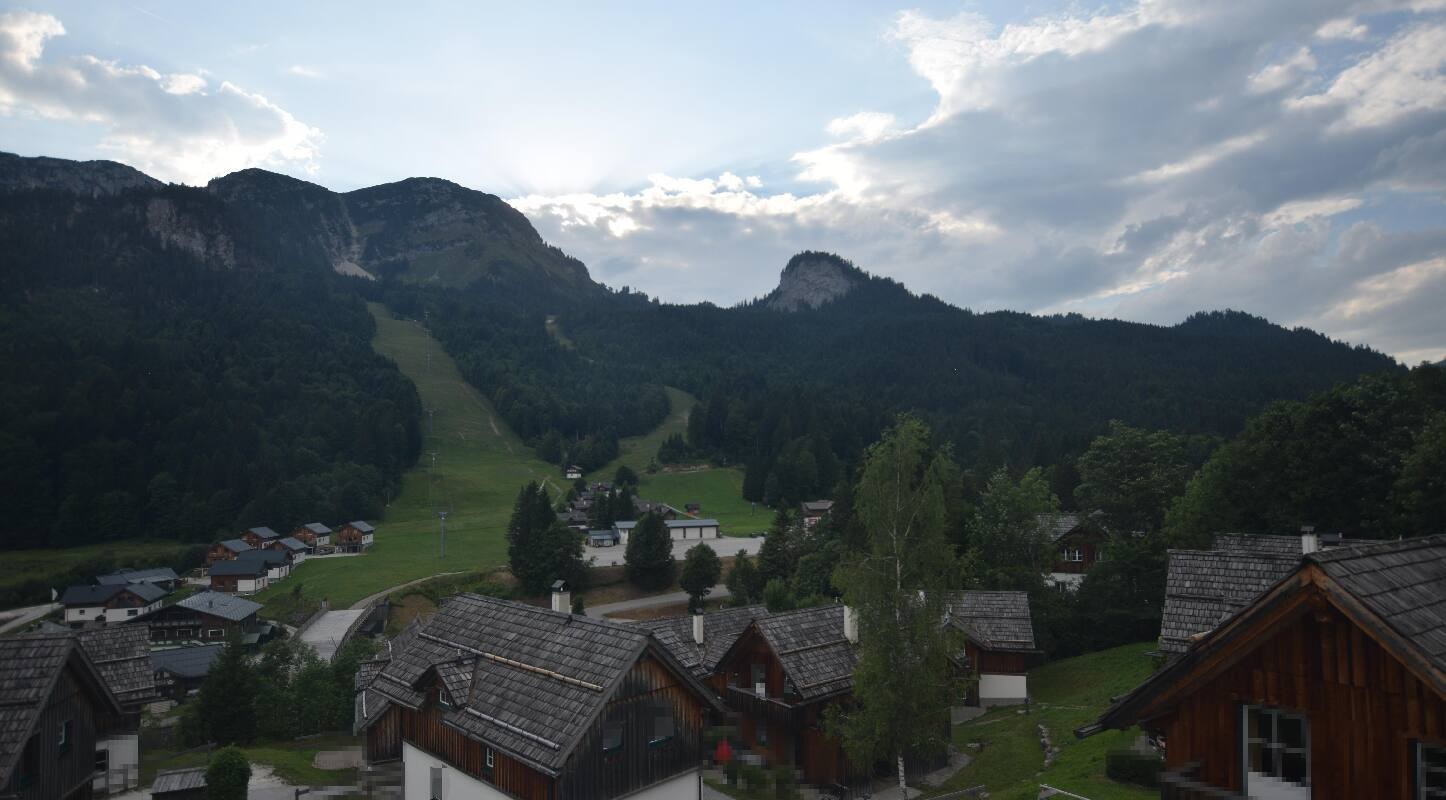Archived image Webcam Loser Altaussee - Chairlift Sandling-Jet