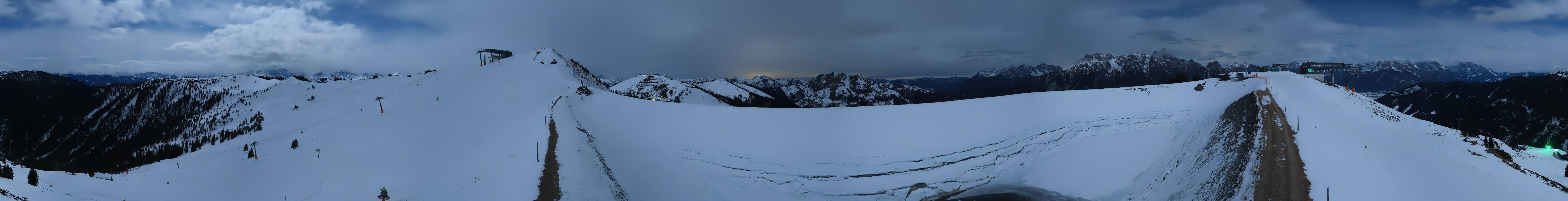 Archiv Foto Webcam Leogang - Ausblick vom Großen Asitz