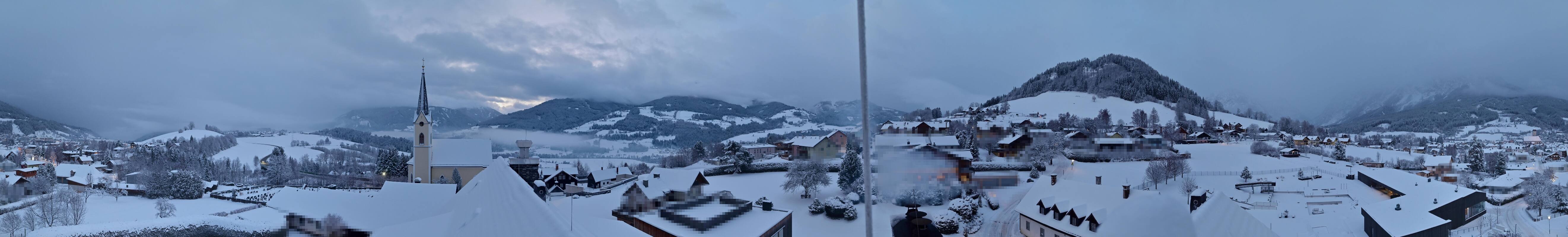 Archiv Foto Webcam Gröbming: Kirche und Panoramabad