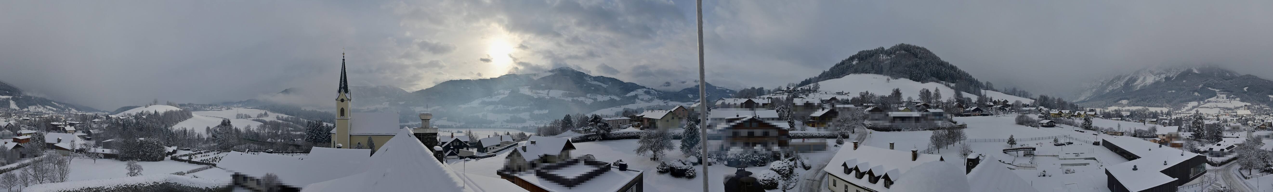 Archiv Foto Webcam Gröbming: Kirche und Panoramabad