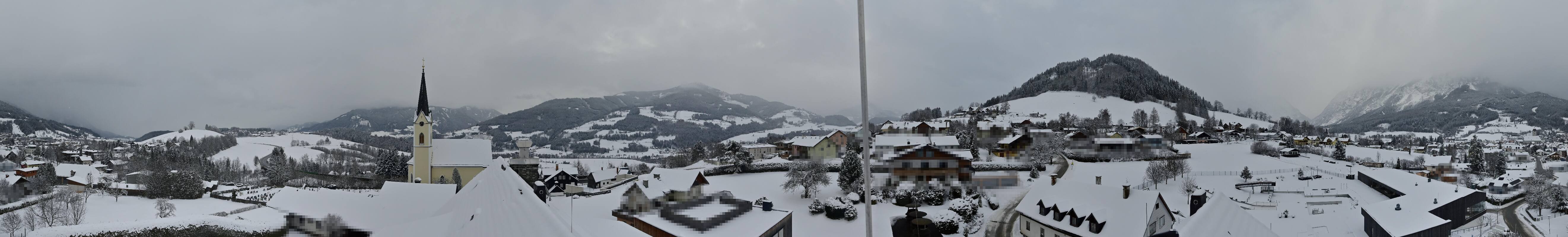 Archiv Foto Webcam Gröbming: Kirche und Panoramabad