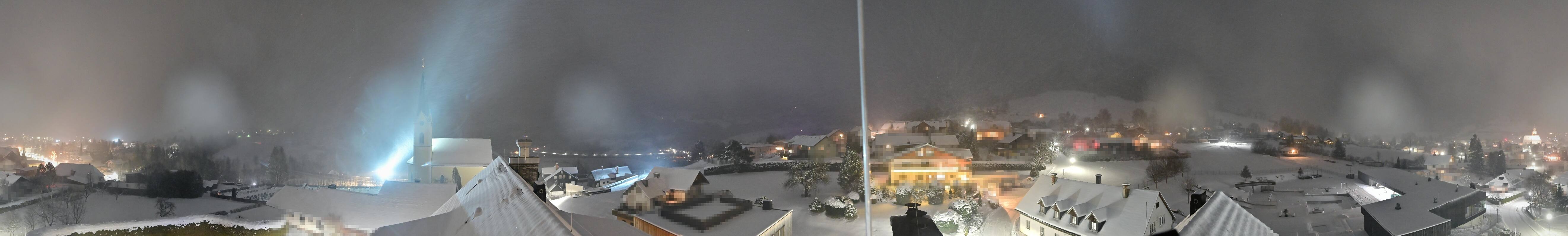 Archiv Foto Webcam Gröbming: Kirche und Panoramabad