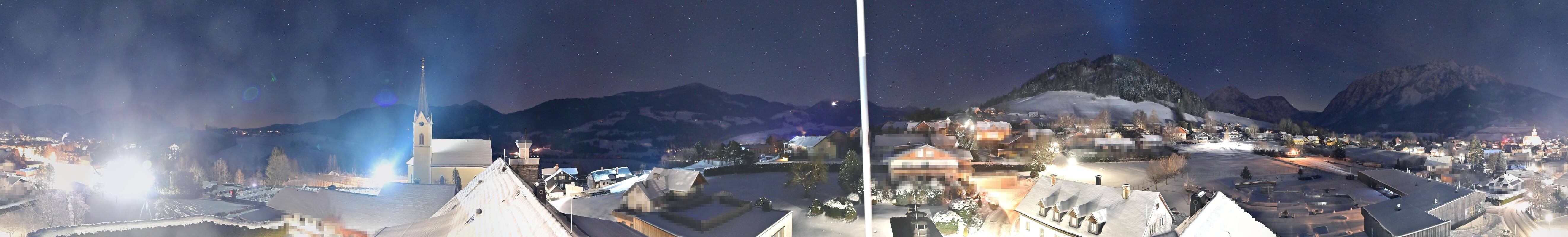 Archiv Foto Webcam Gröbming: Kirche und Panoramabad