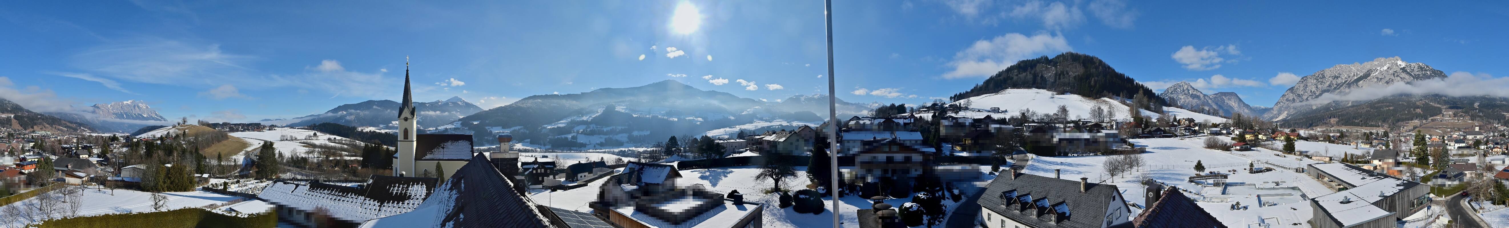 Archiv Foto Webcam Gröbming: Kirche und Panoramabad