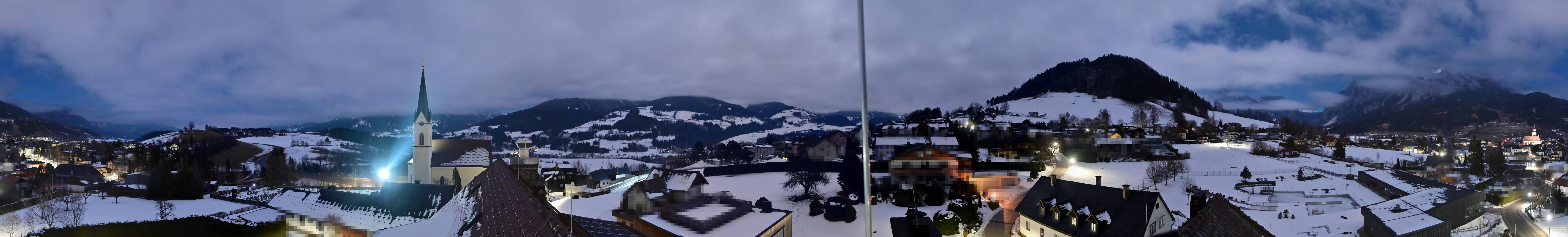 Archiv Foto Webcam Gröbming: Kirche und Panoramabad