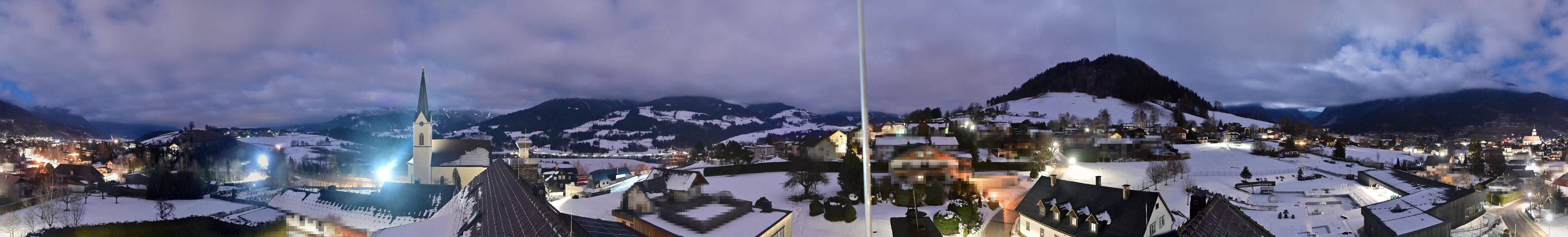 Archiv Foto Webcam Gröbming: Kirche und Panoramabad