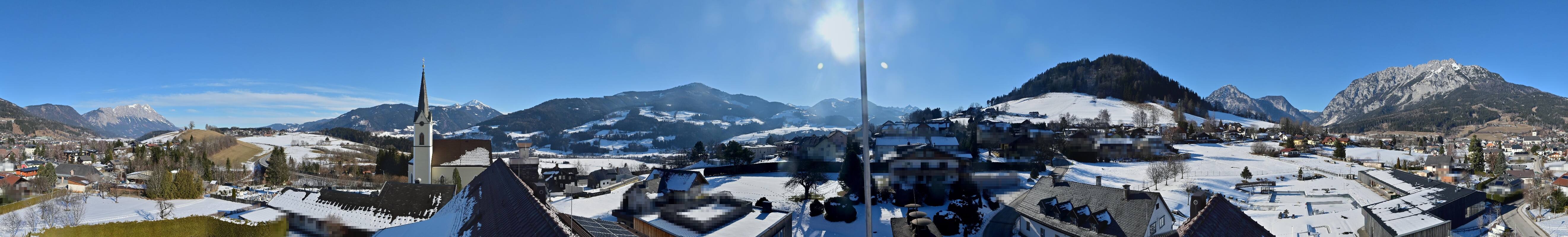 Archiv Foto Webcam Gröbming: Kirche und Panoramabad
