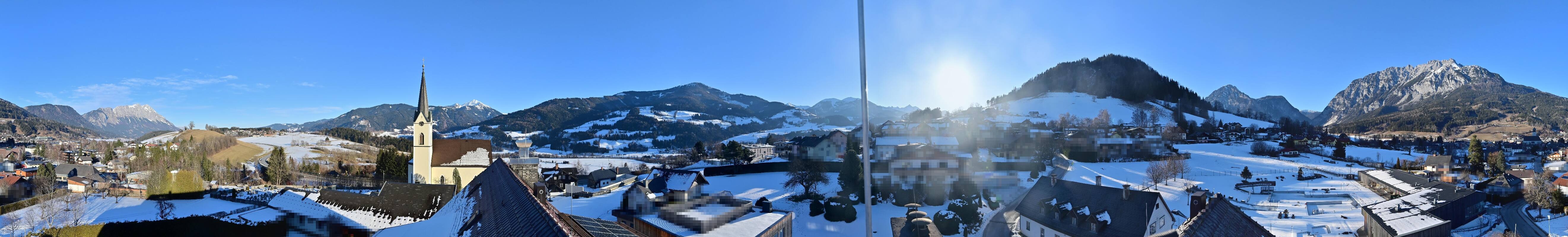 Archiv Foto Webcam Gröbming: Kirche und Panoramabad