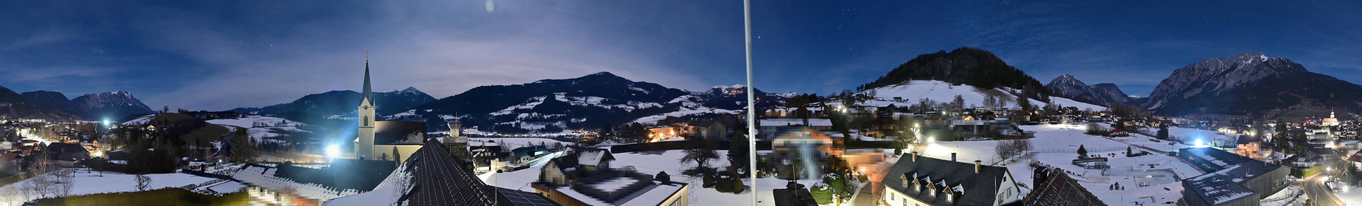 Archiv Foto Webcam Gröbming: Kirche und Panoramabad