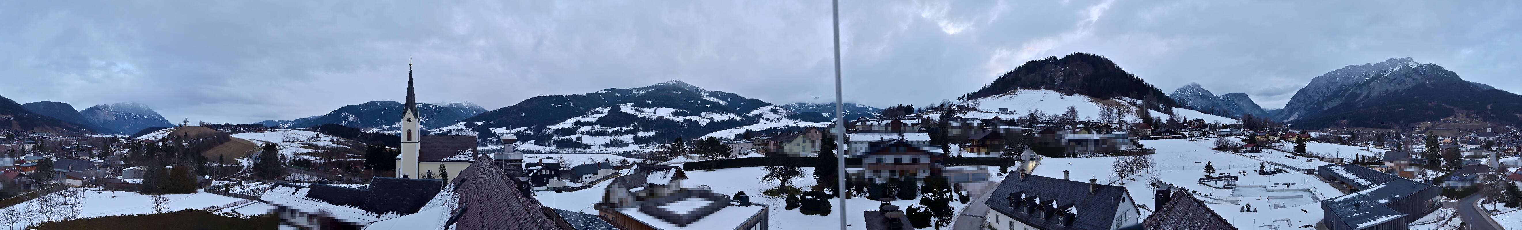 Archiv Foto Webcam Gröbming: Kirche und Panoramabad