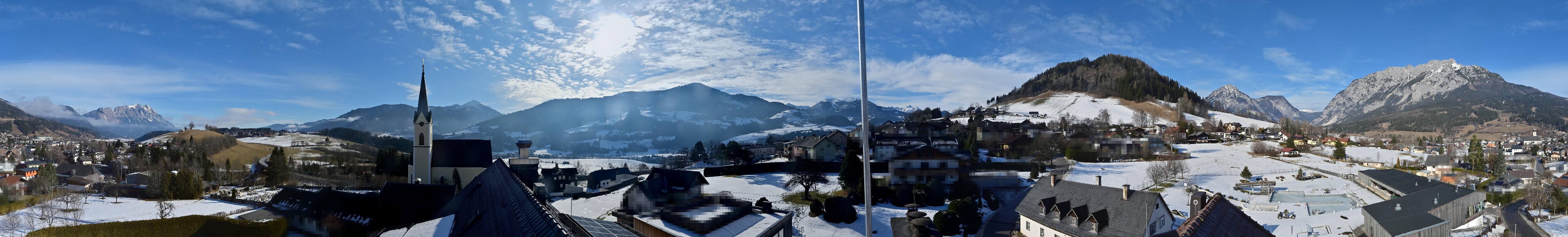 Archiv Foto Webcam Gröbming: Kirche und Panoramabad