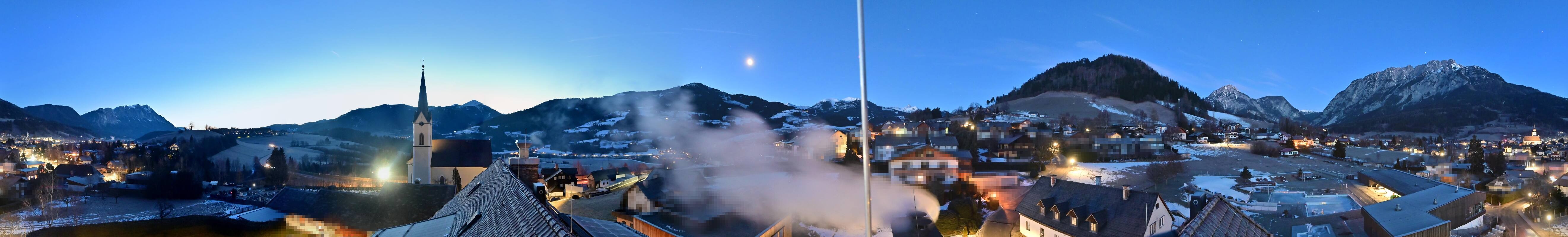 Archiv Foto Webcam Gröbming: Kirche und Panoramabad