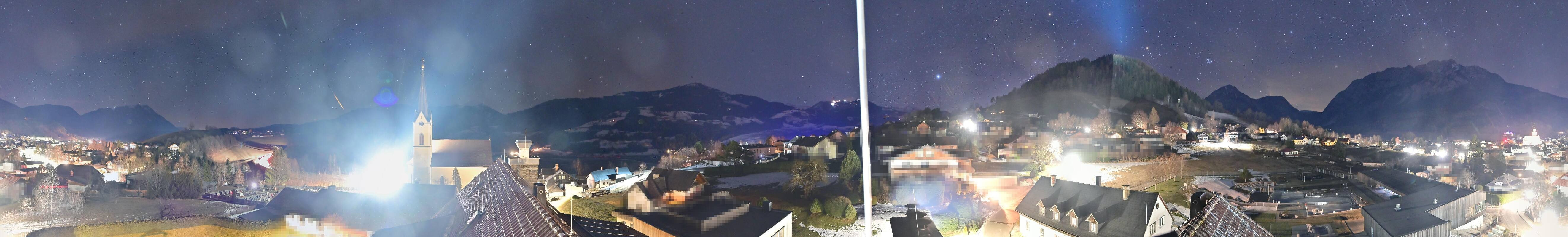 Archiv Foto Webcam Gröbming: Kirche und Panoramabad