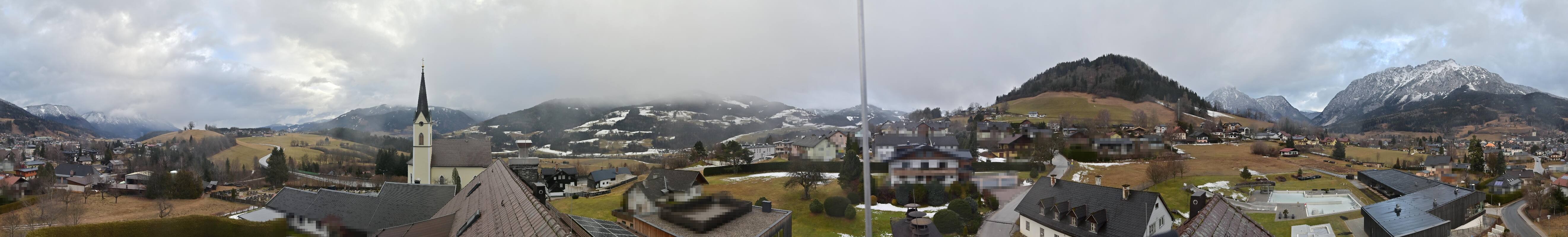 Archiv Foto Webcam Gröbming: Kirche und Panoramabad