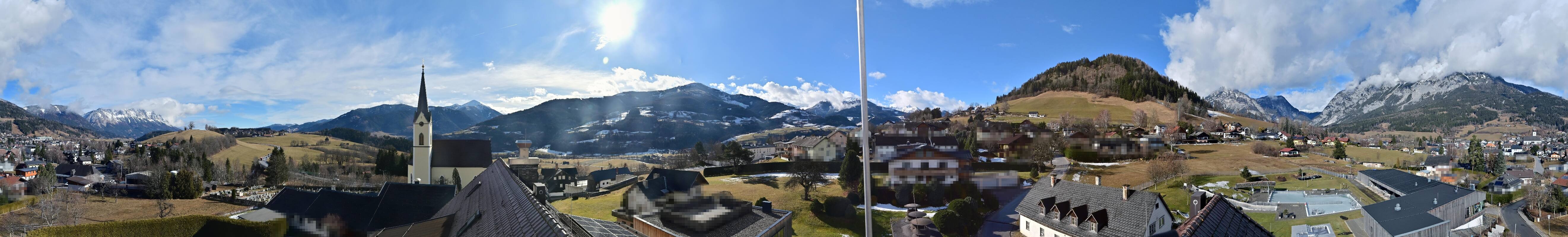 Archiv Foto Webcam Gröbming: Kirche und Panoramabad