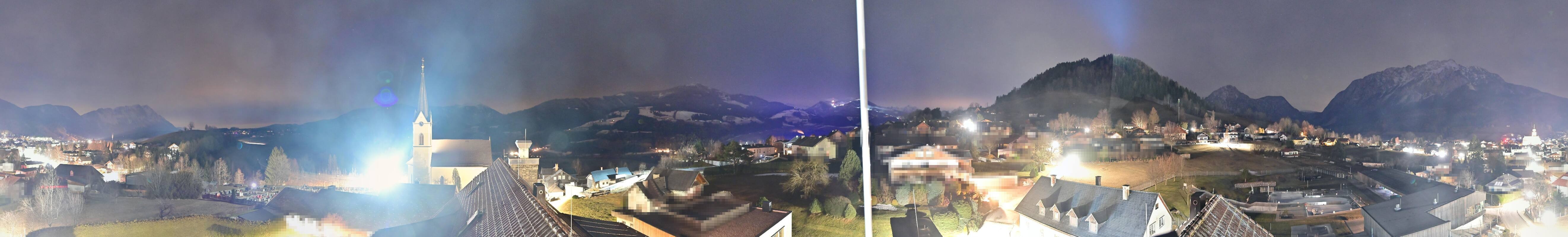 Archiv Foto Webcam Gröbming: Kirche und Panoramabad