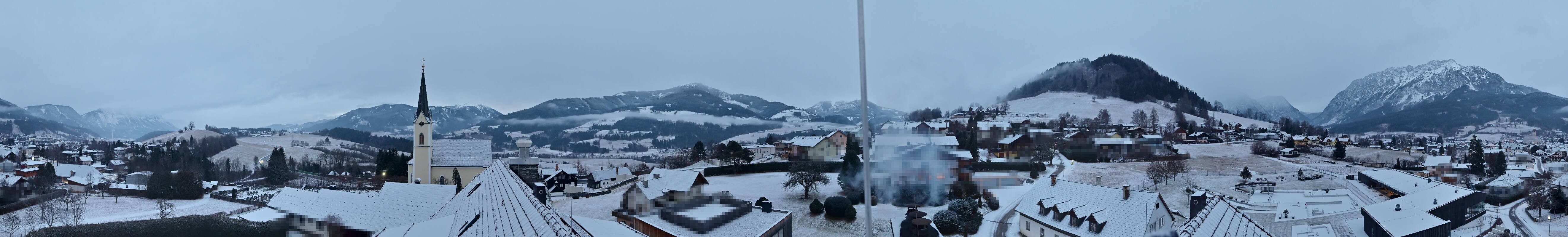 Archiv Foto Webcam Gröbming: Kirche und Panoramabad