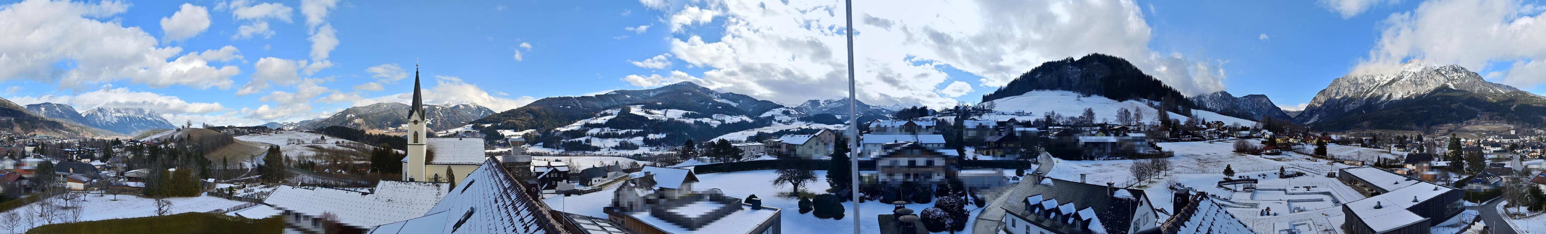 Archiv Foto Webcam Gröbming: Kirche und Panoramabad