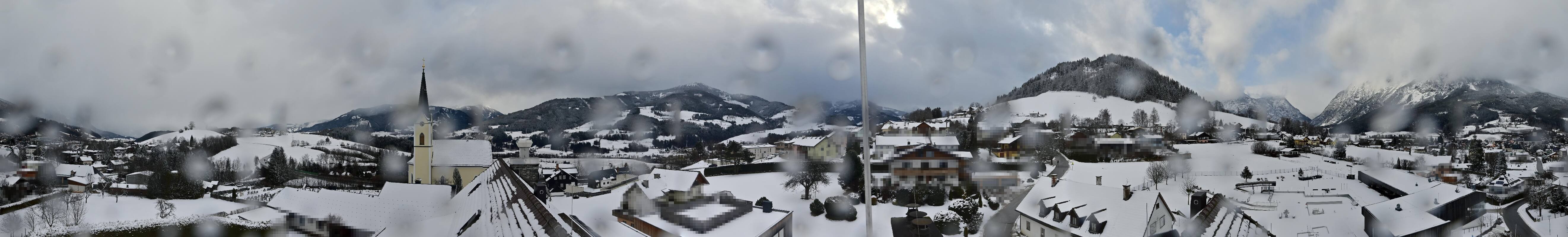 Archiv Foto Webcam Gröbming: Kirche und Panoramabad
