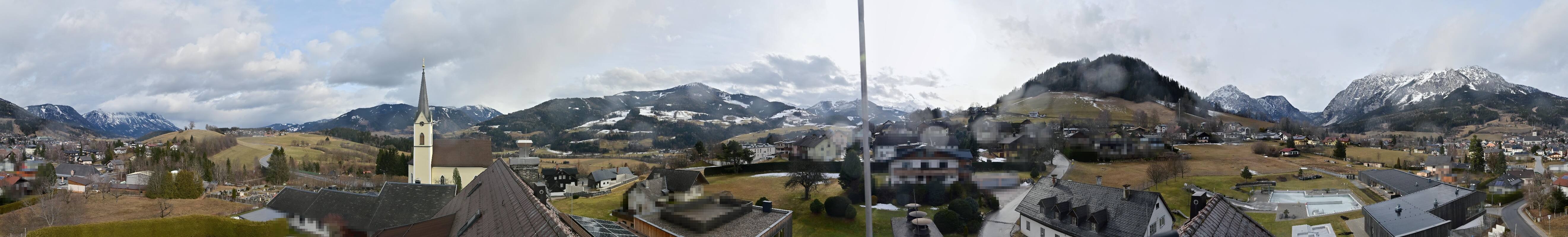 Archiv Foto Webcam Gröbming: Kirche und Panoramabad