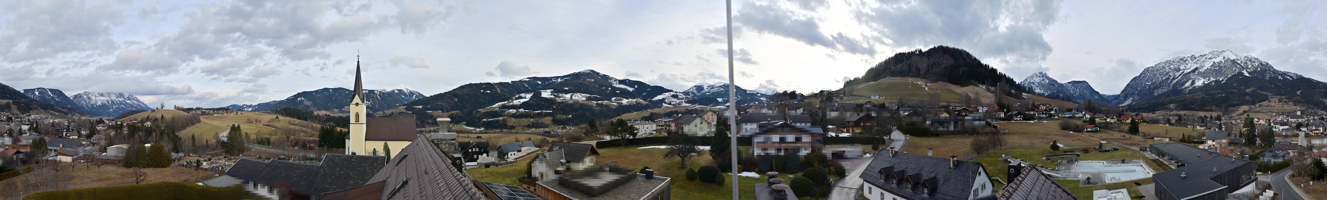 Archiv Foto Webcam Gröbming: Kirche und Panoramabad