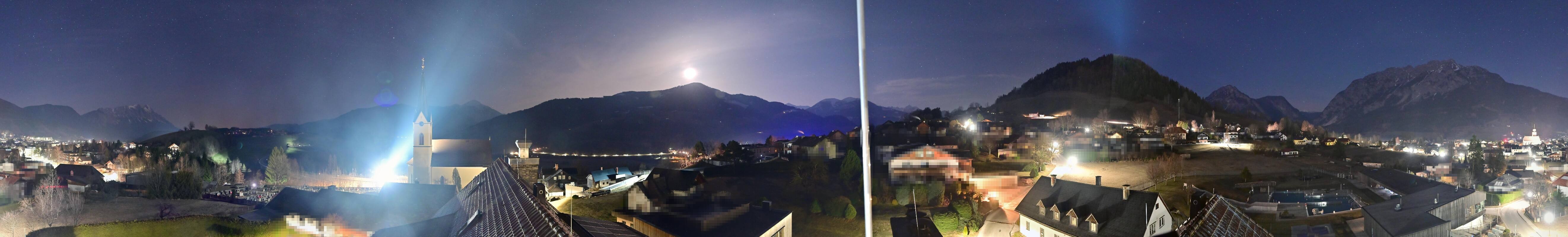 Archiv Foto Webcam Gröbming: Kirche und Panoramabad