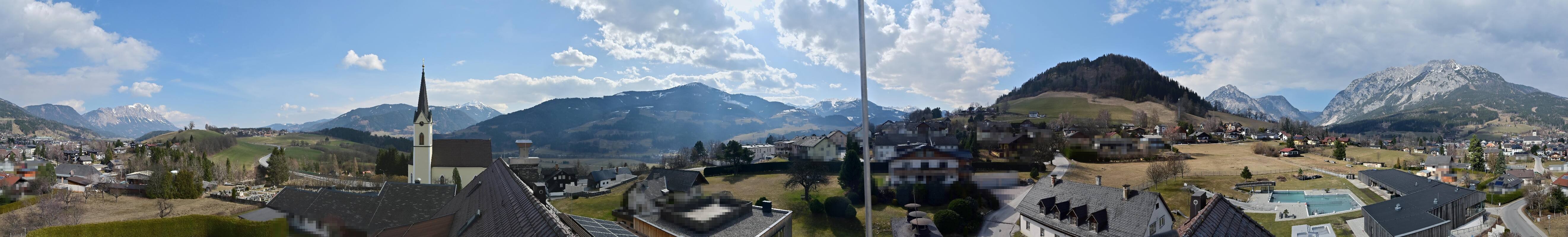 Archiv Foto Webcam Gröbming: Kirche und Panoramabad