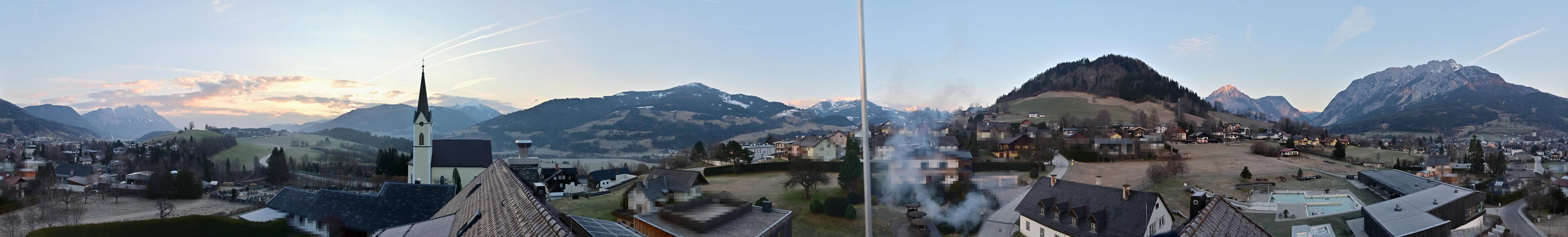 Archiv Foto Webcam Gröbming: Kirche und Panoramabad