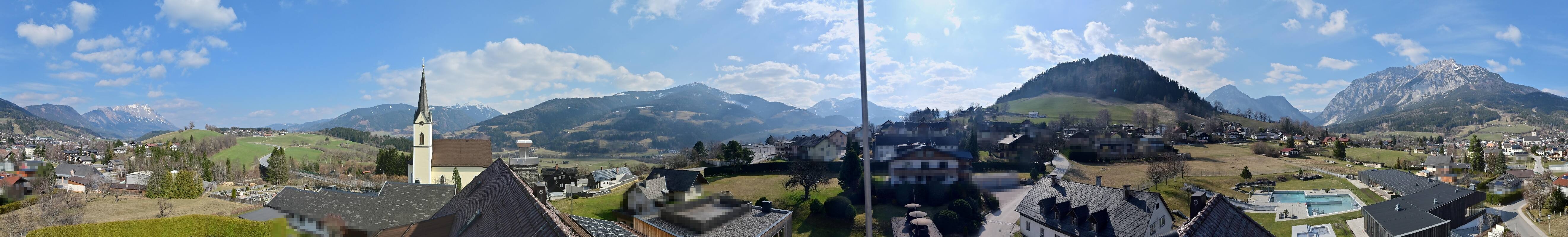 Archiv Foto Webcam Gröbming: Kirche und Panoramabad
