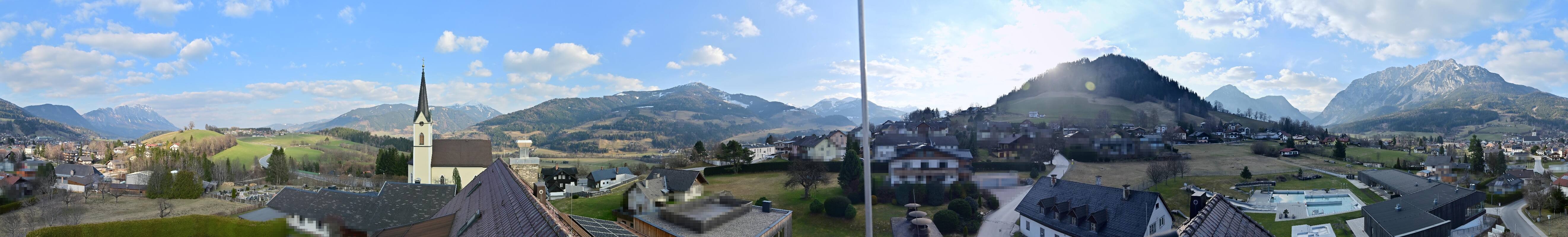 Archiv Foto Webcam Gröbming: Kirche und Panoramabad