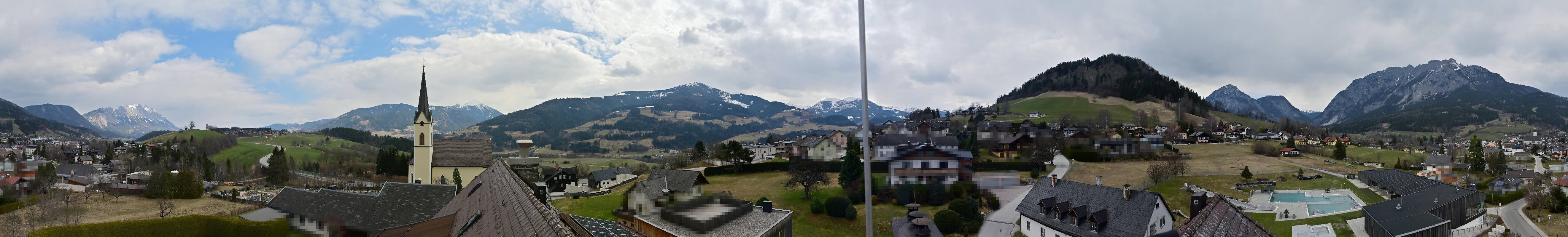 Archiv Foto Webcam Gröbming: Kirche und Panoramabad