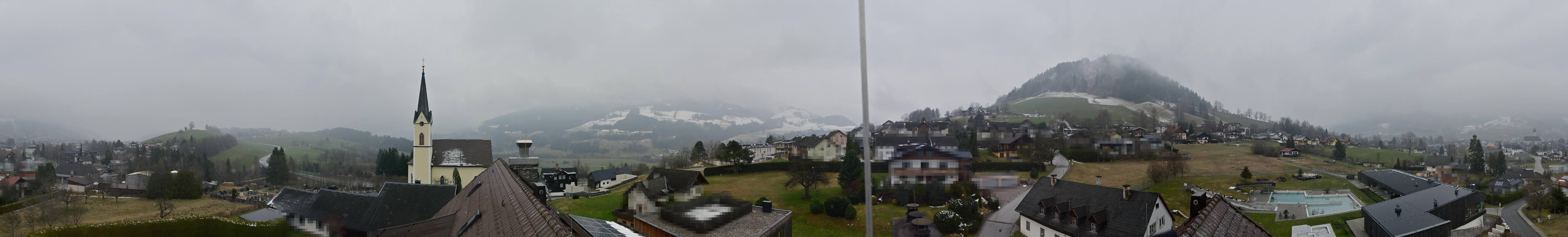 Archiv Foto Webcam Gröbming: Kirche und Panoramabad