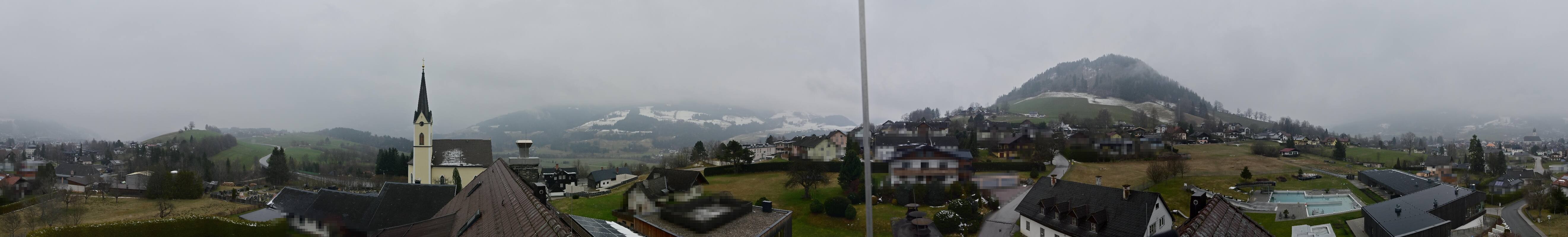 Archiv Foto Webcam Gröbming: Kirche und Panoramabad