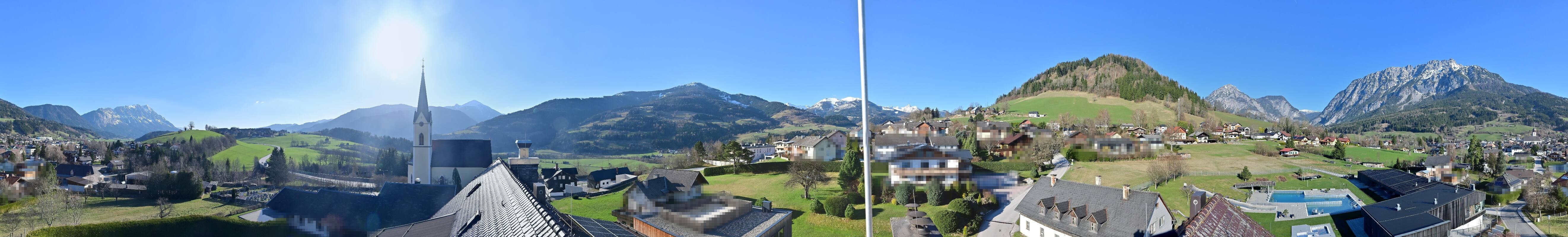 Archiv Foto Webcam Gröbming: Kirche und Panoramabad