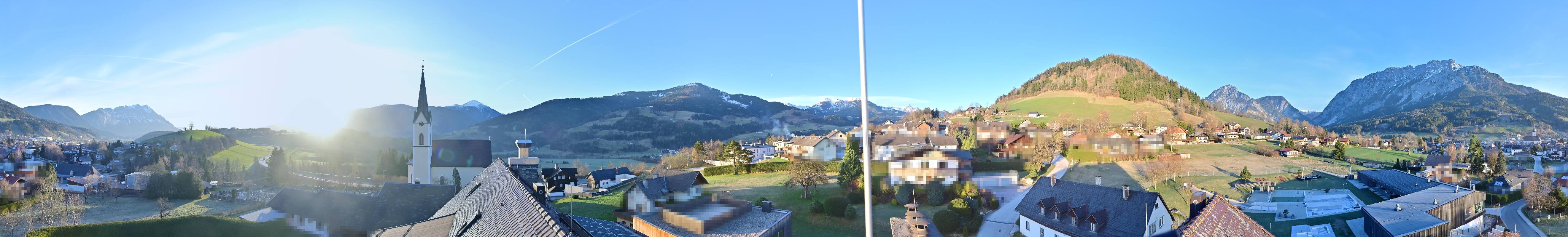 Archiv Foto Webcam Gröbming: Kirche und Panoramabad