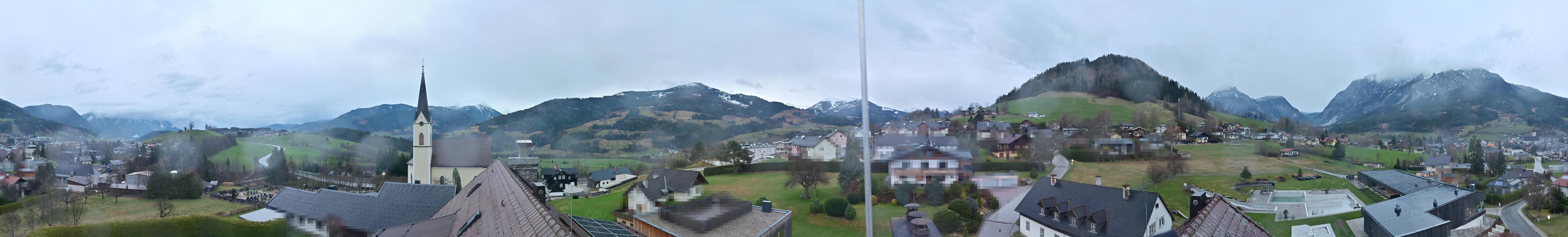 Archiv Foto Webcam Gröbming: Kirche und Panoramabad