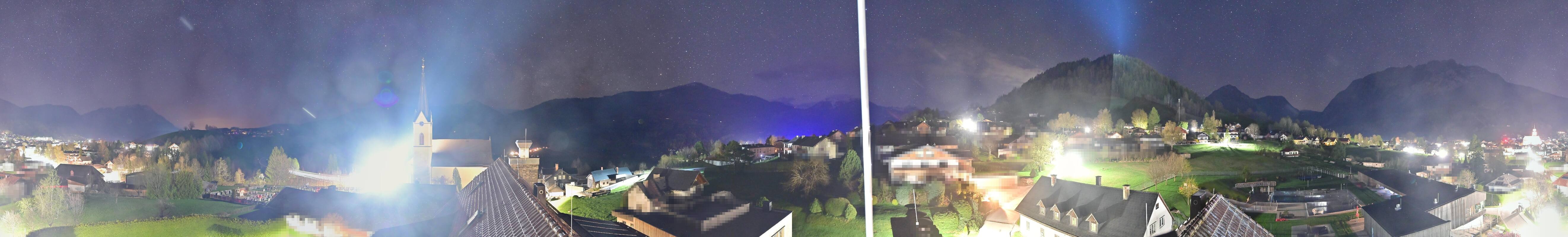 Archiv Foto Webcam Gröbming: Kirche und Panoramabad