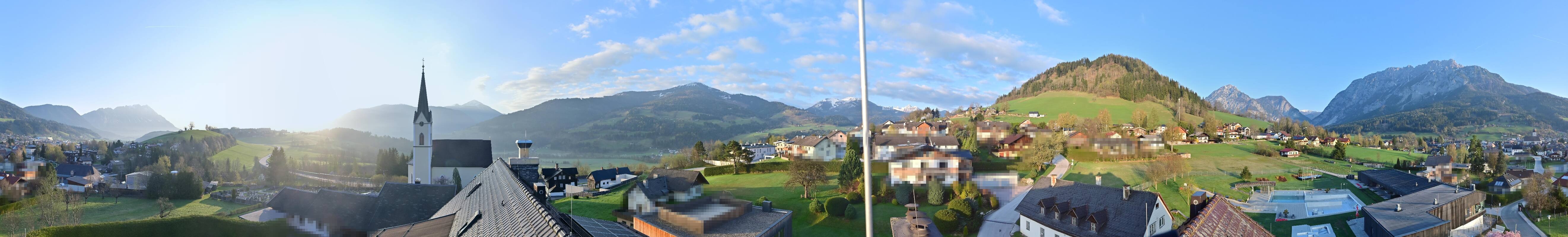 Archiv Foto Webcam Gröbming: Kirche und Panoramabad