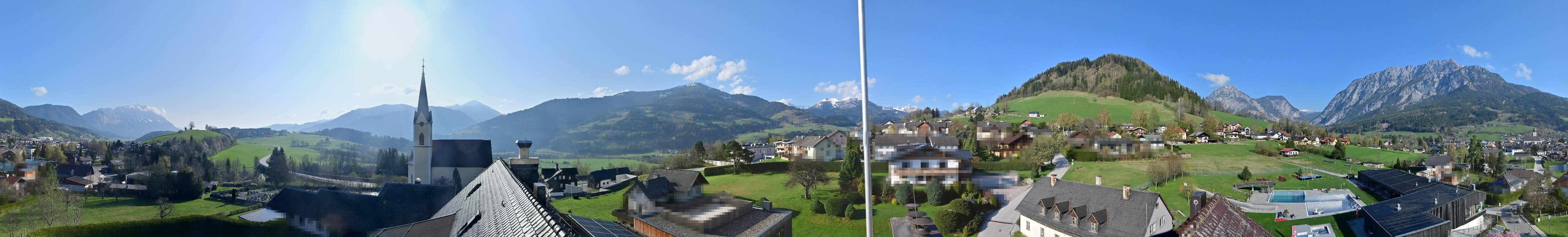 Archiv Foto Webcam Gröbming: Kirche und Panoramabad