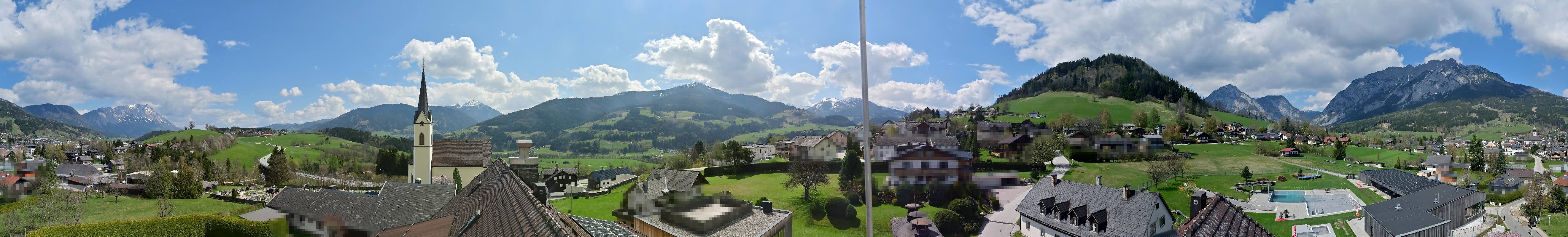 Archiv Foto Webcam Gröbming: Kirche und Panoramabad