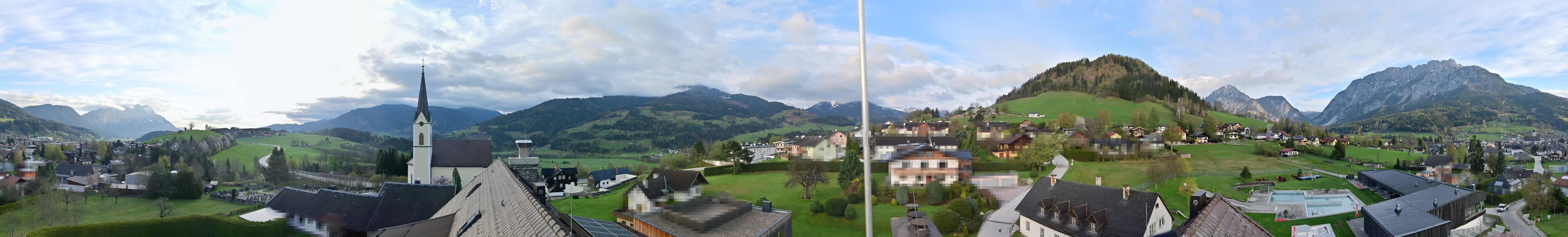 Archiv Foto Webcam Gröbming: Kirche und Panoramabad